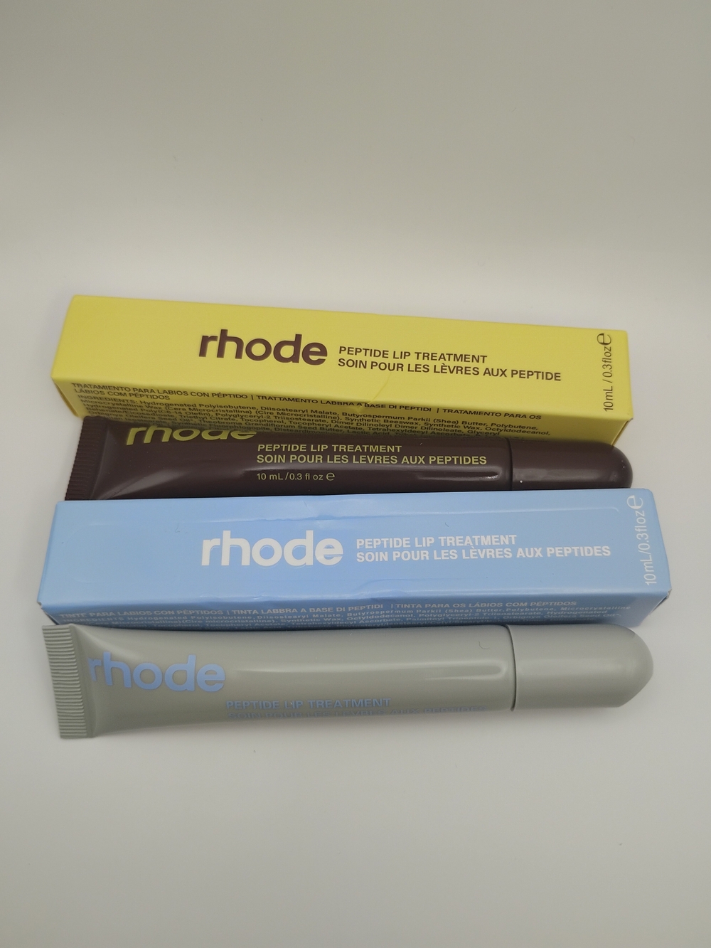 RHODE Peptide Lip Treatments In 🫐🧁Sugarberry 🧁🫐 & 🍌🍌 Carmalized Banana🍌🍌